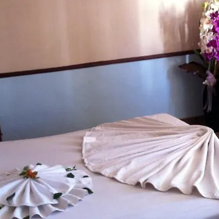 Palace Otel 2*